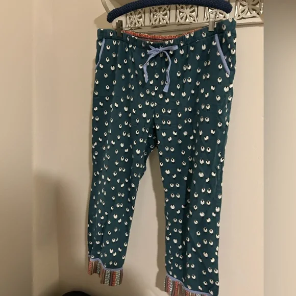 Sundance Pajama Set with Sheep Pattern - Picture 4 of 14